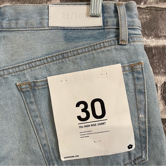 NWT Re/Done 70s high rise shorts jean denim distressed - Picture 11 of 11